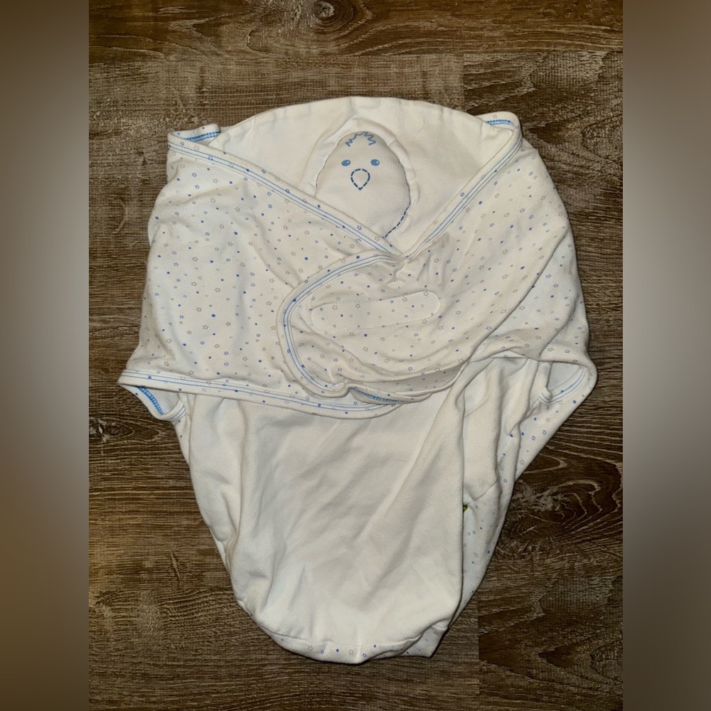 Nested bean swaddle